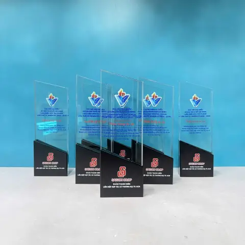 Kỷ niệm chương pha lê