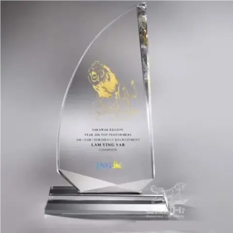 Kỷ niệm chương pha lê