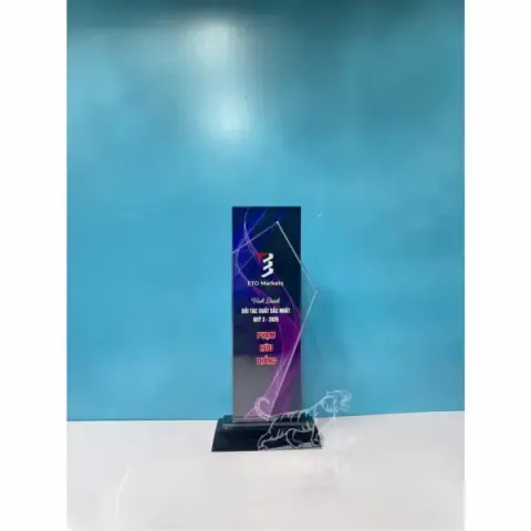Kỷ niệm chương pha lê