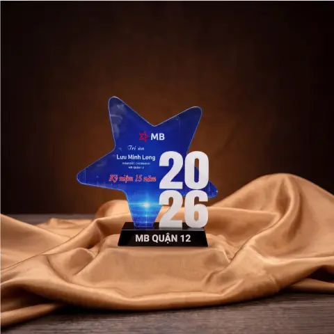 Kỷ niệm chương pha lê
